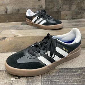 Adidas Busenitz Mens Casual sneakers Size 9